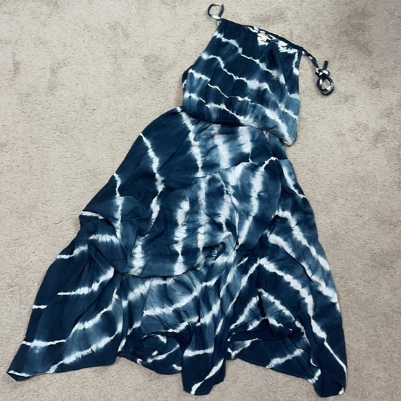 Blue Tie Dye Smocked Maxi - Picture 3 of 3
